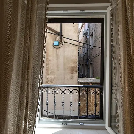 Stanley Helenski - In Old Town Apartment *