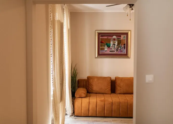 Stanley Helenski - In Old Town Sibenik